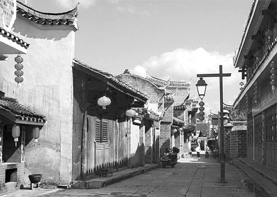 旧鞋子,新鞋子(名家走笔)