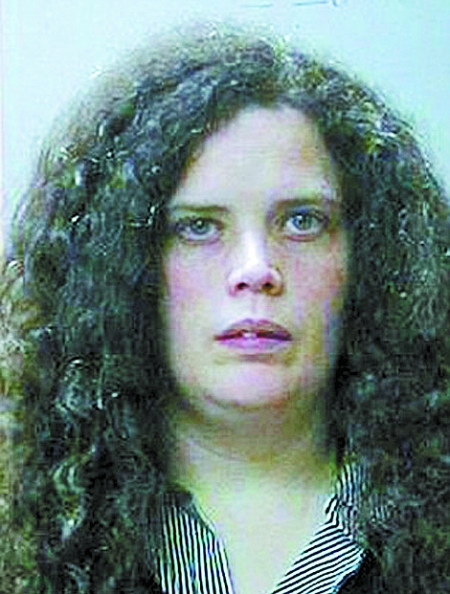 美一母亲狂殴3岁儿子