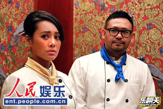 宁静姜武厨师装电梯相遇