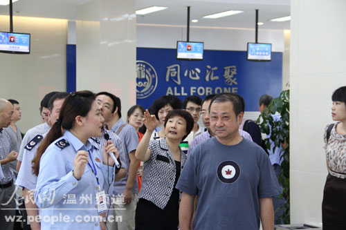 温州龙湾工商服务大厅的简单介绍 温州龙湾工商服务大厅的简单

先容
（龙湾区工商行政审批中心） 工商服务