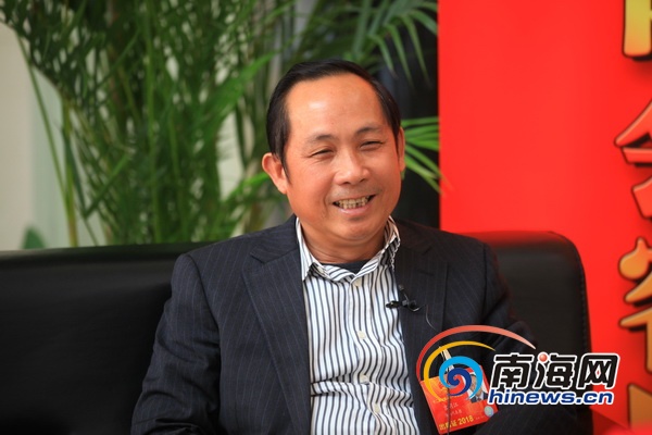 吉明江:从机制投入监督三方面入手解决垃圾围村问题