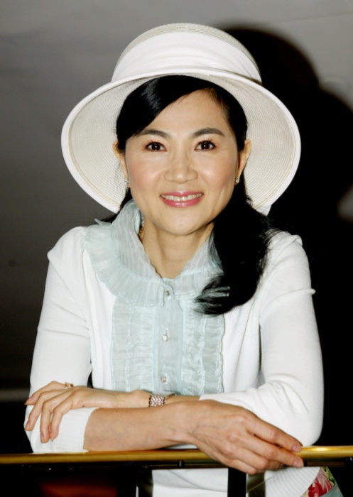 台媒凤飞飞的字典里没有完美一代巨星超敬业