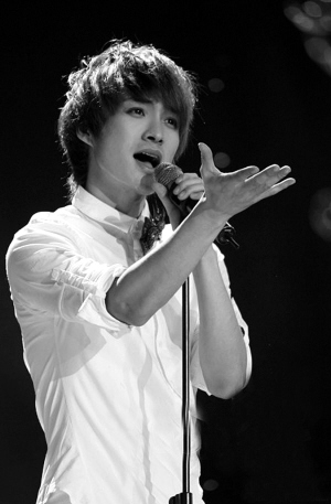 央视星光大道年度总决赛揭晓,新晋人气组合0086男团在总决赛中获第7名