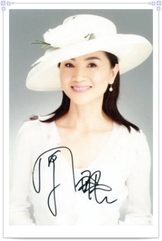 凤飞飞生前访问坦言渴望回台居住:人总要落叶归根