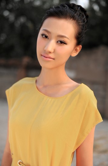 婚巢各地热播袁中方被称模范女友