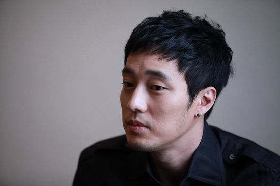 最韩流:苏志燮的行迹 避免孤独却又难免孤独