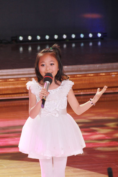 童星吴文煜录制奇妙见面会获众星赞誉图