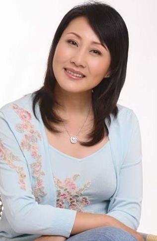 渴望女星张凯丽16岁女儿私房照曝光图