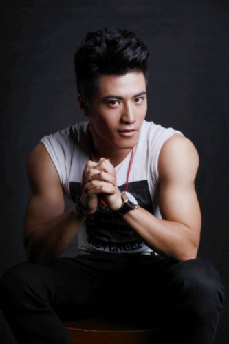 图文李晨浩加盟寰宇新电影同谋对战两大影帝