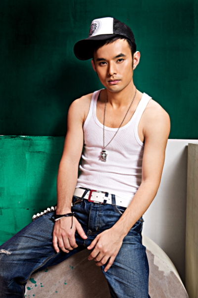组图:澳洲电音r&b舞王alex高杰hiphop写真
