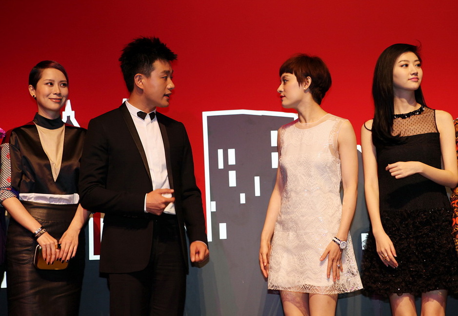 佟大为孙俪海清同台亮相 玉观音组合十年再聚首