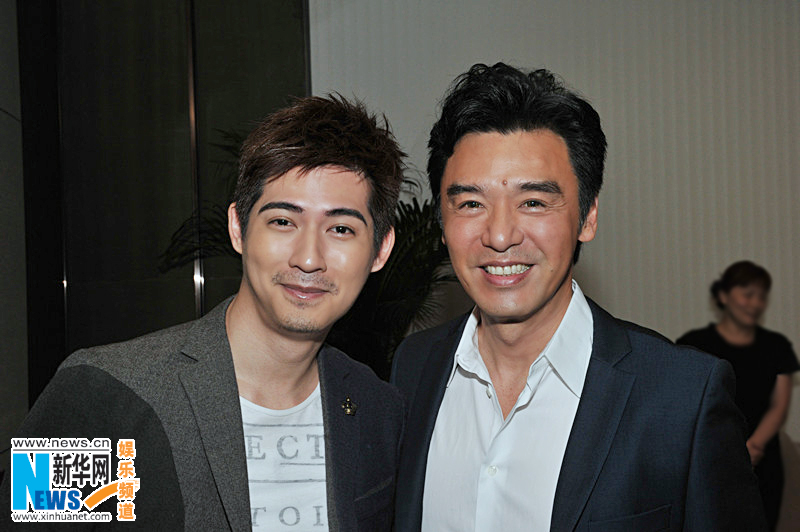 高清钟镇涛出席时尚晚宴众明星京城聚首狂欢