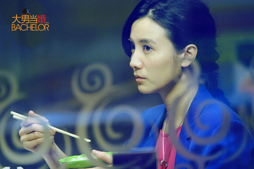 宋佳《大男当婚》饰演美女医生赵凯(1 /1张)