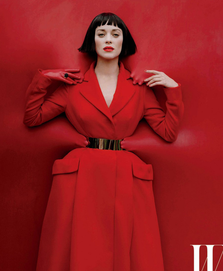 玛丽昂歌迪亚登时尚杂志封面红唇秀妖娆高清组图