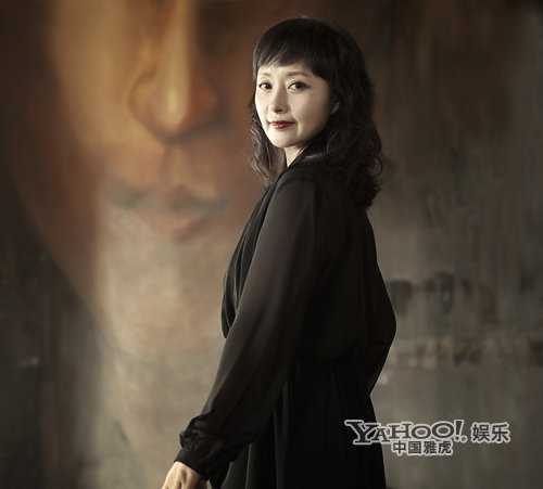 歌唱家曲比阿乌发行歌曲精选集献礼十八大图