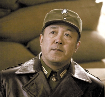 军需官(张述饰)