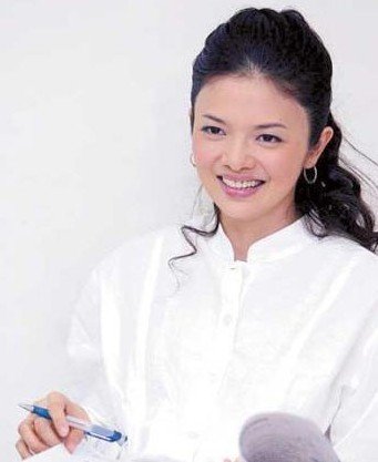 文清在美女主播云集竞争激烈的央视,文清曾先后拿到