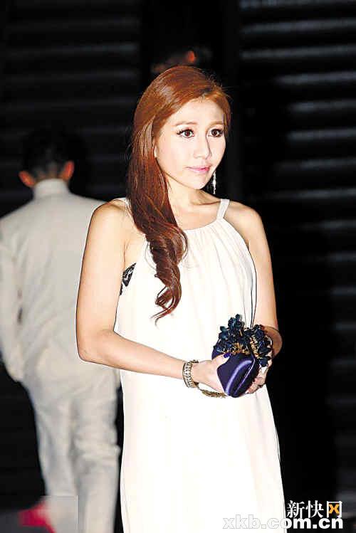 赌王千金何超盈疑似公开同性恋情