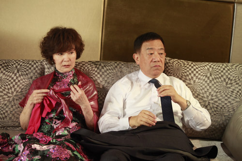 《劝和小组》现实意义吸引老戏骨 高龄成亮点