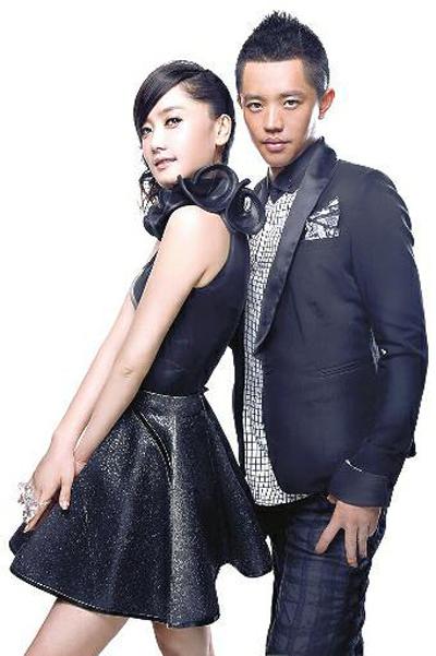 凤凰传奇收入平分网友男方挣得太容易了吧