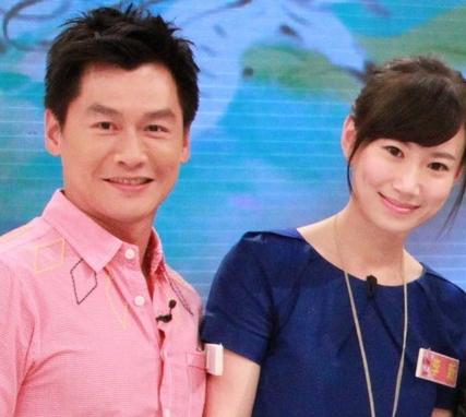 沈世鹏与妻子据台湾媒体报道,沈世朋,李新与杨雨霓,阿建夫妻档,26日上