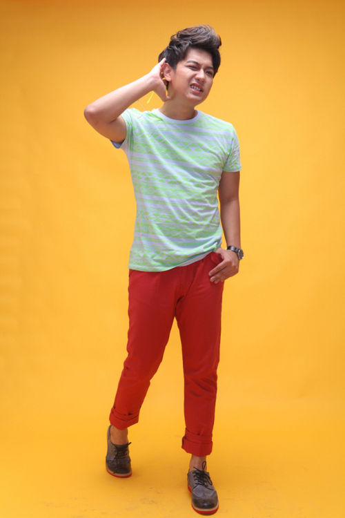 0086男团成员:李诗琦(1 /6张)近日,国民偶像0086男团曝光一组全新写真